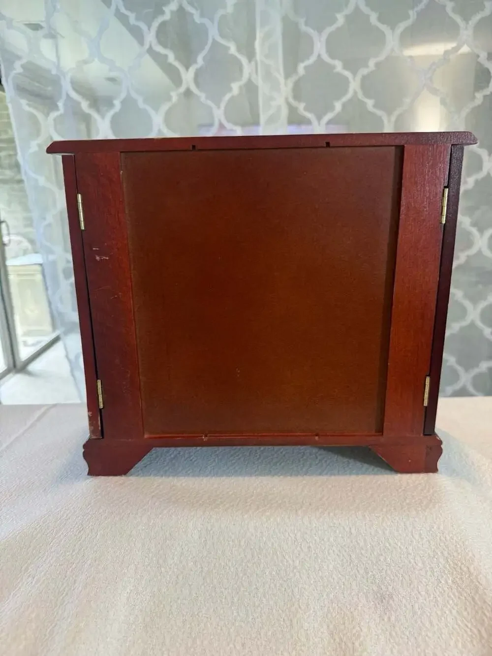 Generic/Unknown vintage armoire